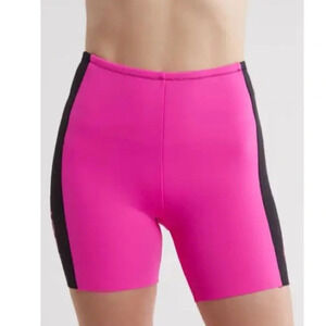 NWT Good American Bike Shorts Compression Fuscia/Black Size M (6-8) Inseam 4”